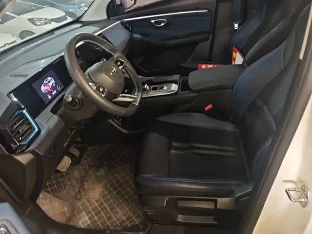 GAC Trumpchi GS3 — Фото автомобиля 14