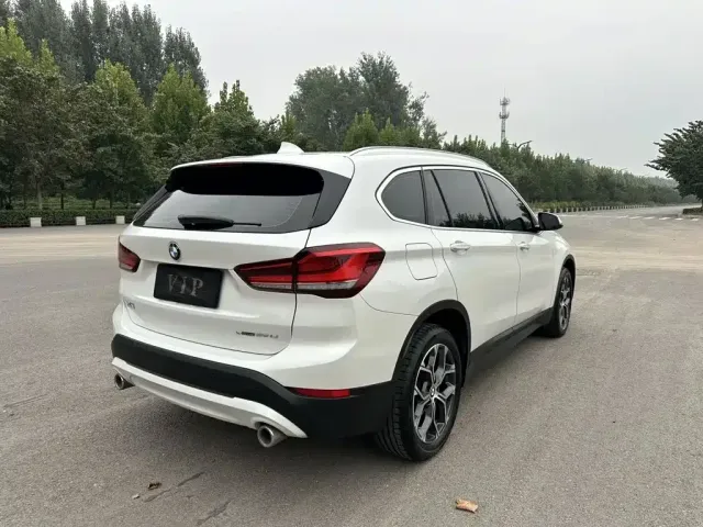 BMW X1 — Фото автомобиля 7