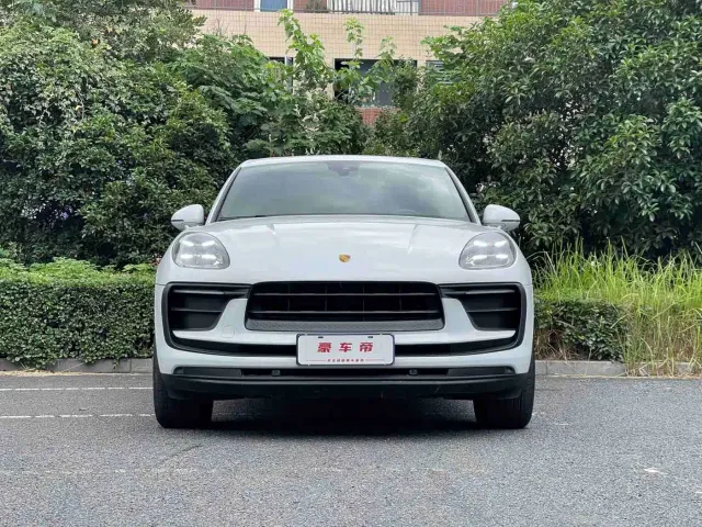 Porsche Macan — Фото автомобиля 8
