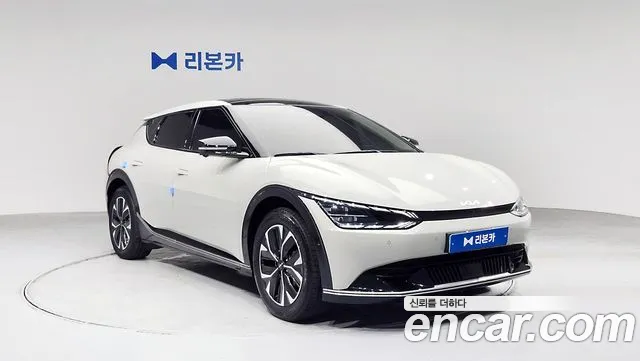 Kia EV6 — Фото автомобиля 3