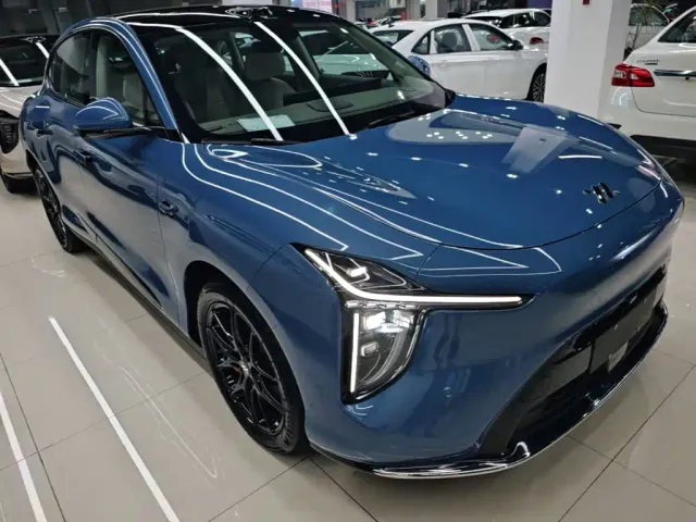 IM Motors LS6 — Фото автомобиля 3