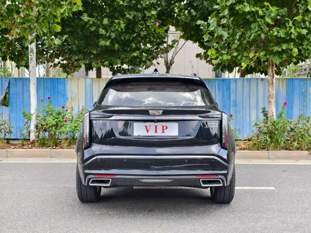 Cadillac XT5 — Фото автомобиля 8