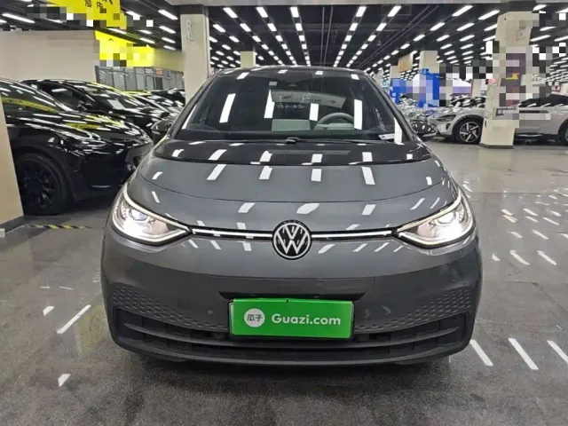 Volkswagen ID.3 — Фото автомобиля 2