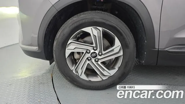 Hyundai Santafe Новый Santa Fe Дизель 2.2 2WD — Фото автомобиля 5