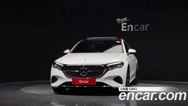 Mercedes-Benz E-Class W214 — Фото автомобиля 3
