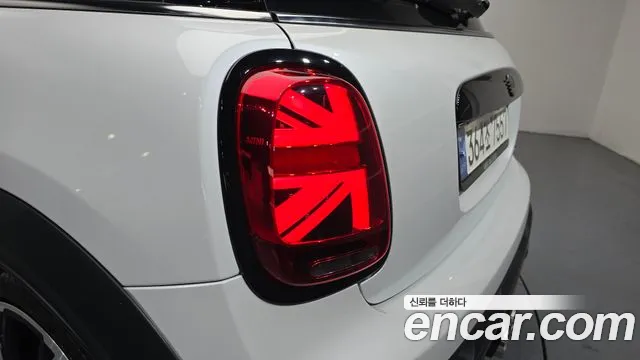 MINI Cooper — Фото автомобиля 8