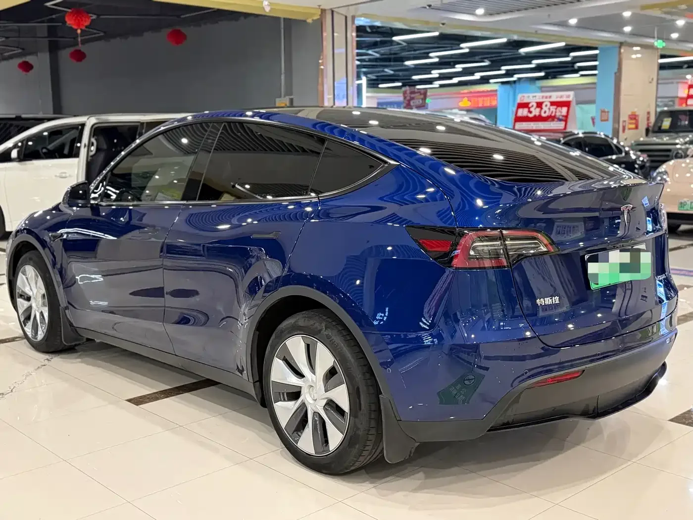 Tesla Model Y 2022 Facelift Long Range All-Wheel Drive Version — Фото автомобиля 9