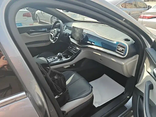 BYD Qin PLUS — Фото автомобиля 24