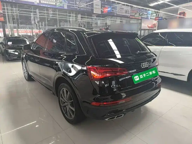 Audi Q5L — Фото автомобиля 4