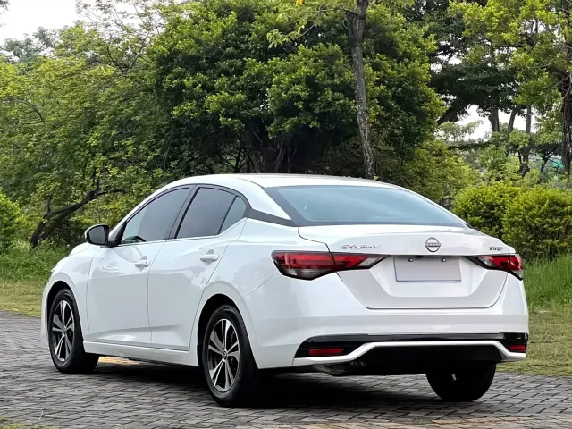 Nissan Sylphy — Фото автомобиля 6
