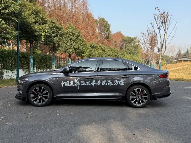 Geely Xingrui — Фото автомобиля 3