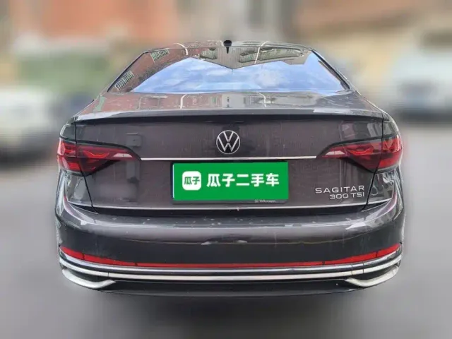 Volkswagen Sagitar — Фото автомобиля 5