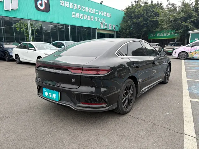 BYD Han — Фото автомобиля 9
