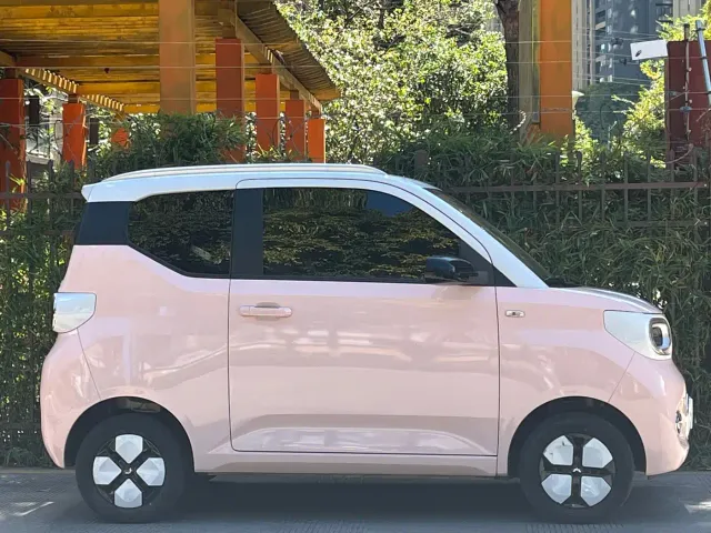 Wuling Hongguang Mini EV — Фото автомобиля 15