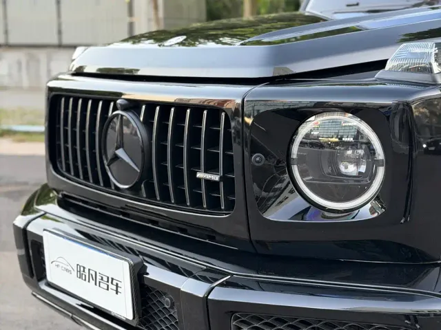 Mercedes-Benz G-Class — Фото автомобиля 8