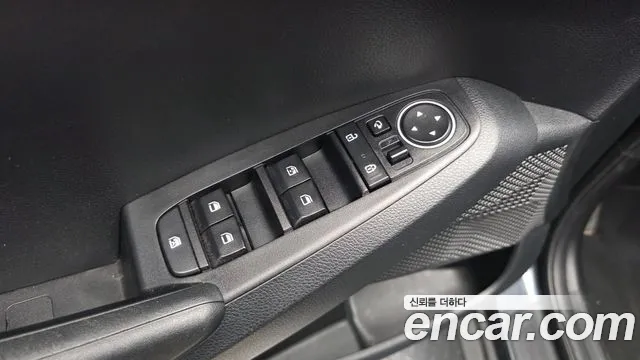 Kia Seltos — Фото автомобиля 28