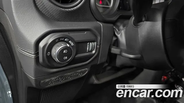 Jeep Wrangler JL — Фото автомобиля 25