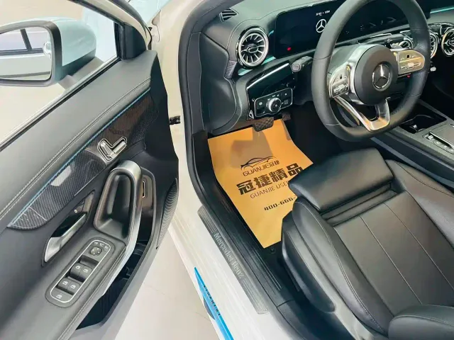 Mercedes-Benz A-Class — Фото автомобиля 5