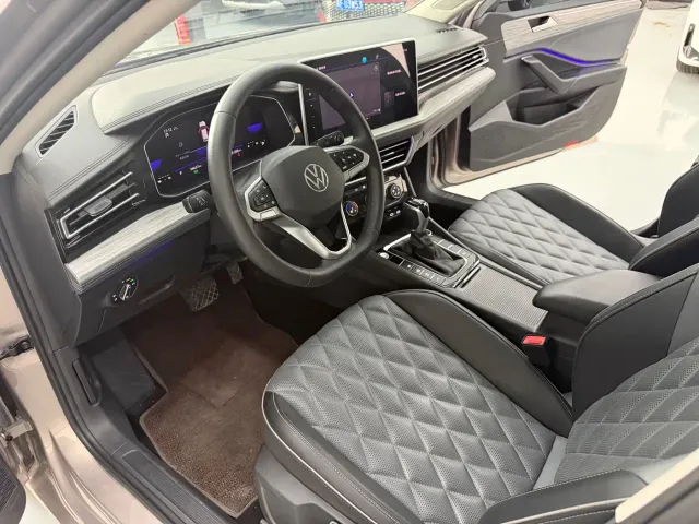 Volkswagen Sagitar — Фото автомобиля 9
