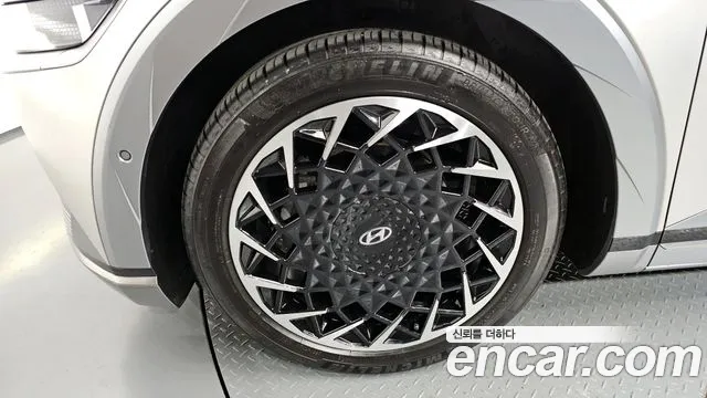 Hyundai Ioniq5 — Фото автомобиля 5