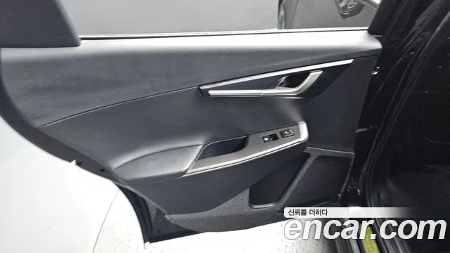 Kia EV6 — Фото автомобиля 14