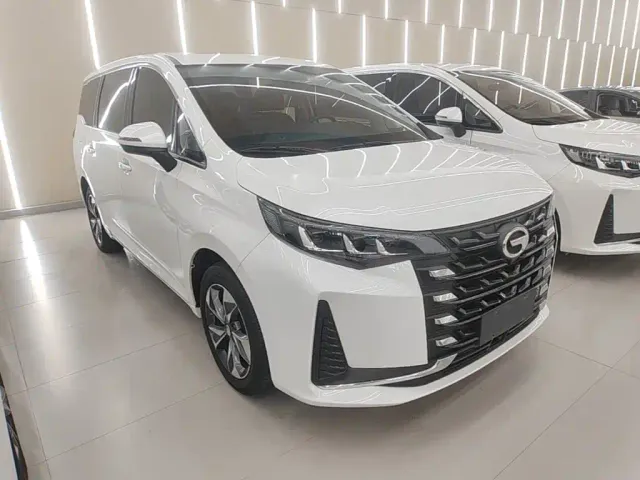 GAC Trumpchi M6 — Фото автомобиля 3