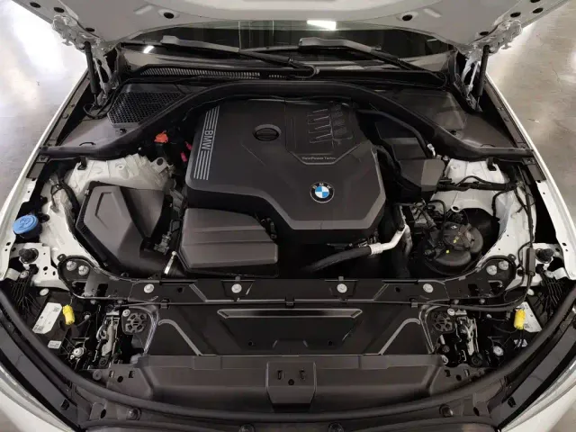 BMW 3 Series — Фото автомобиля 6
