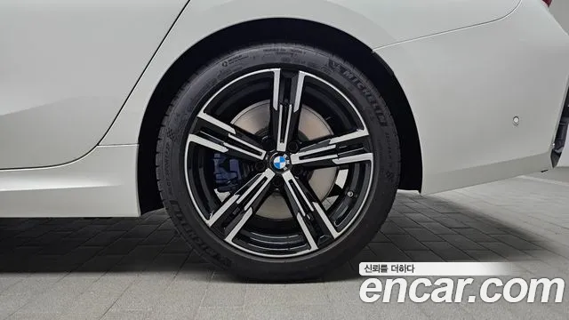 BMW 3-Series 3 серия (G20) 320i M Sport — Фото автомобиля 21