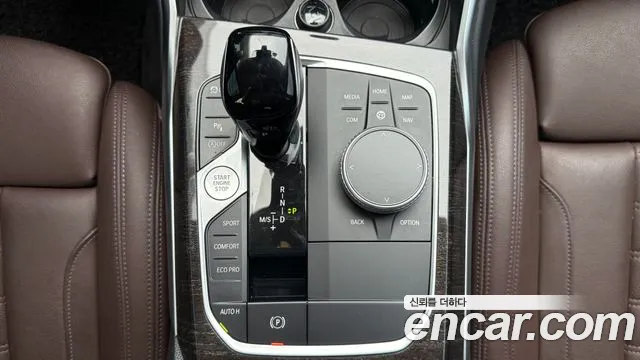 BMW 3-Series 3 серия (G20) 320i Luxury — Фото автомобиля 9
