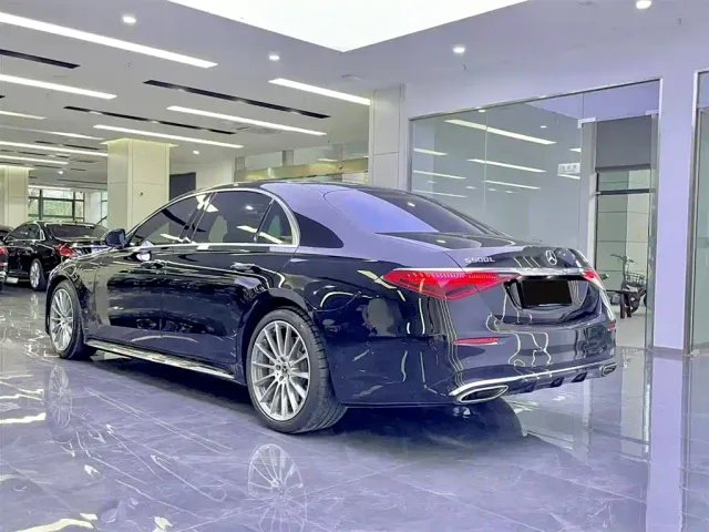 Mercedes-Benz S-Class — Фото автомобиля 5