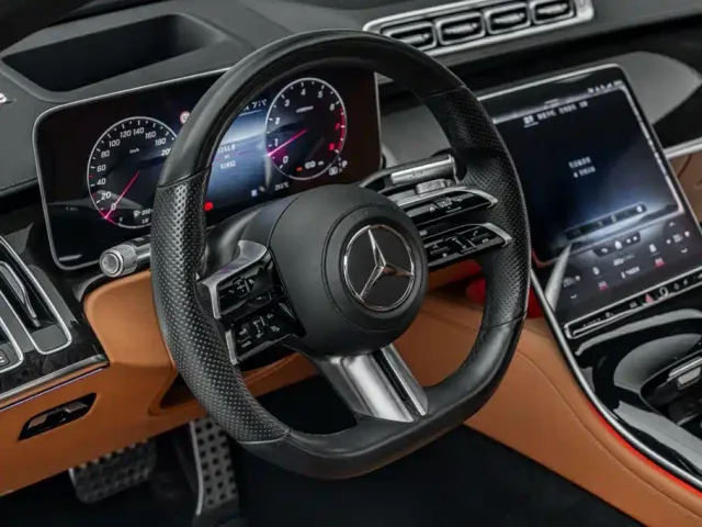 Mercedes-Benz S-Class — Фото автомобиля 18