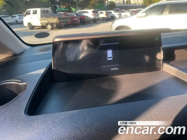 Hyundai Staria — Фото автомобиля 9