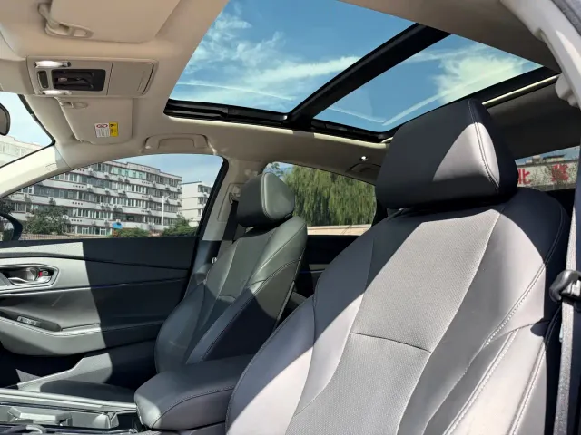 Honda Accord — Фото автомобиля 12