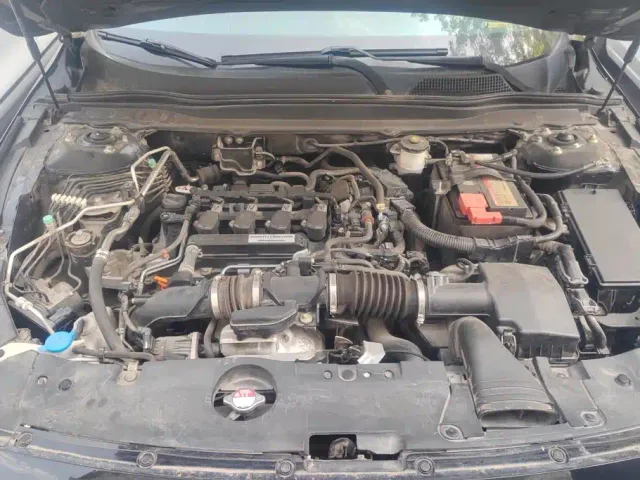 Honda Accord — Фото автомобиля 10