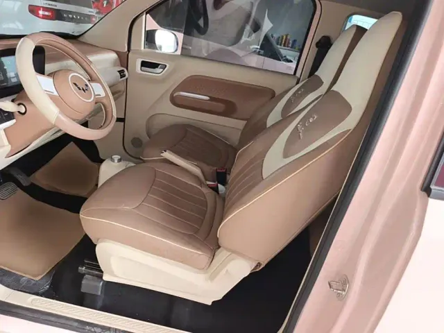 Wuling Hongguang Mini EV — Фото автомобиля 14