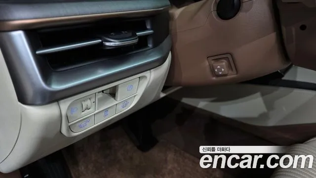 Hyundai Grandeur GN7 — Фото автомобиля 25