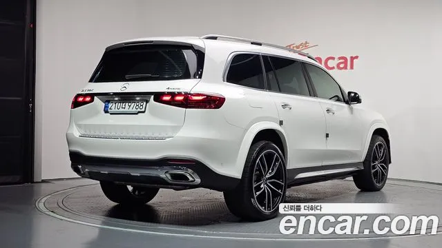 Mercedes-Benz GLS-Class — Фото автомобиля 2