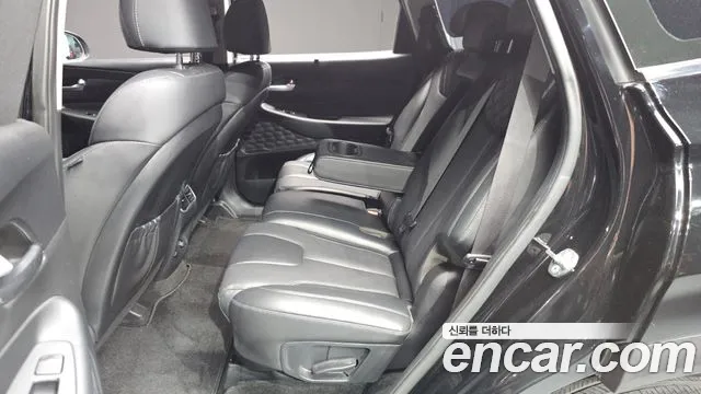 Hyundai Santa Fe Santa Fe (New) — Фото автомобиля 16