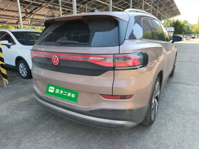 Volkswagen ID.6 X — Фото автомобиля 6