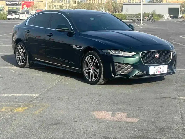Jaguar XEL — Фото автомобиля 3