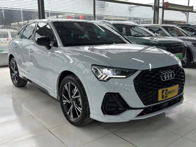 Audi Q3 Sportback — Фото автомобиля 3