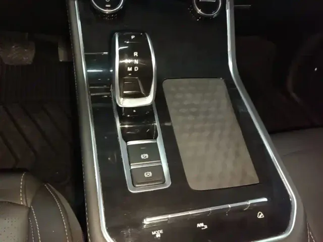 Chery Tiggo 8 — Фото автомобиля 13