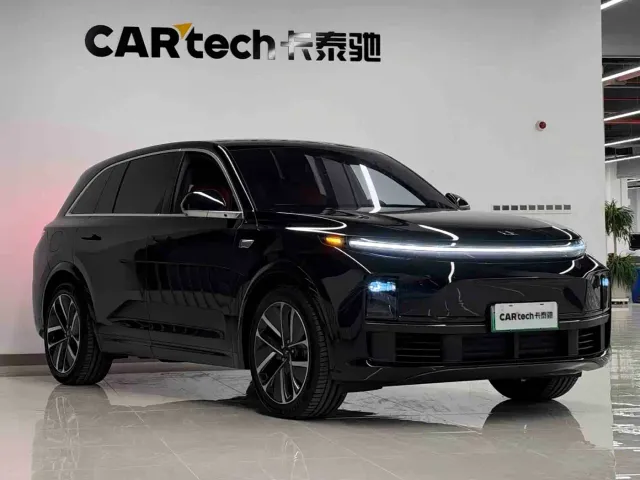 Li Auto L7 — Фото автомобиля 3