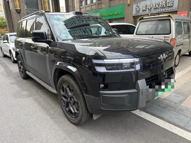 Фотография автомобиля — BYD FangChengBao Titanium 7