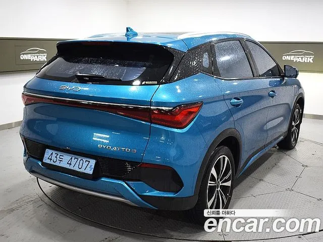 BYD Atto 3 — Фото автомобиля 3