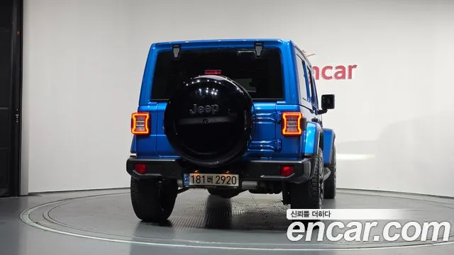 Jeep Wrangler JL — Фото автомобиля 4
