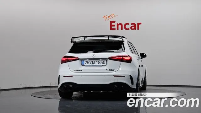 Mercedes-Benz A-Class W177 — Фото автомобиля 3