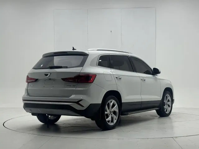 Jetta VS7 — Фото автомобиля 4