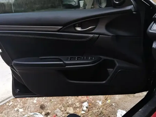 Honda Civic — Фото автомобиля 7