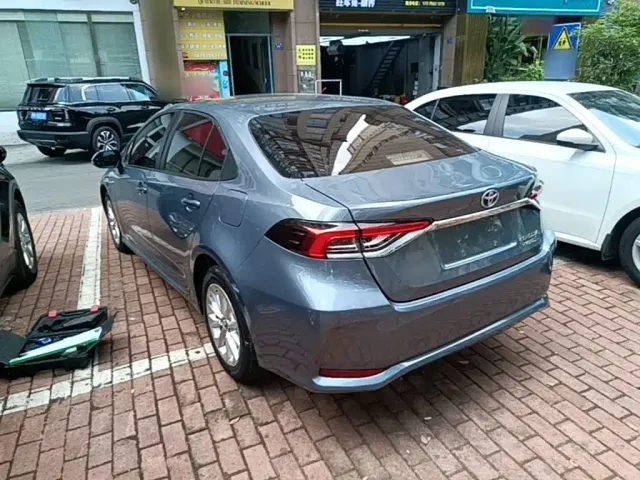 Toyota Corolla — Фото автомобиля 4